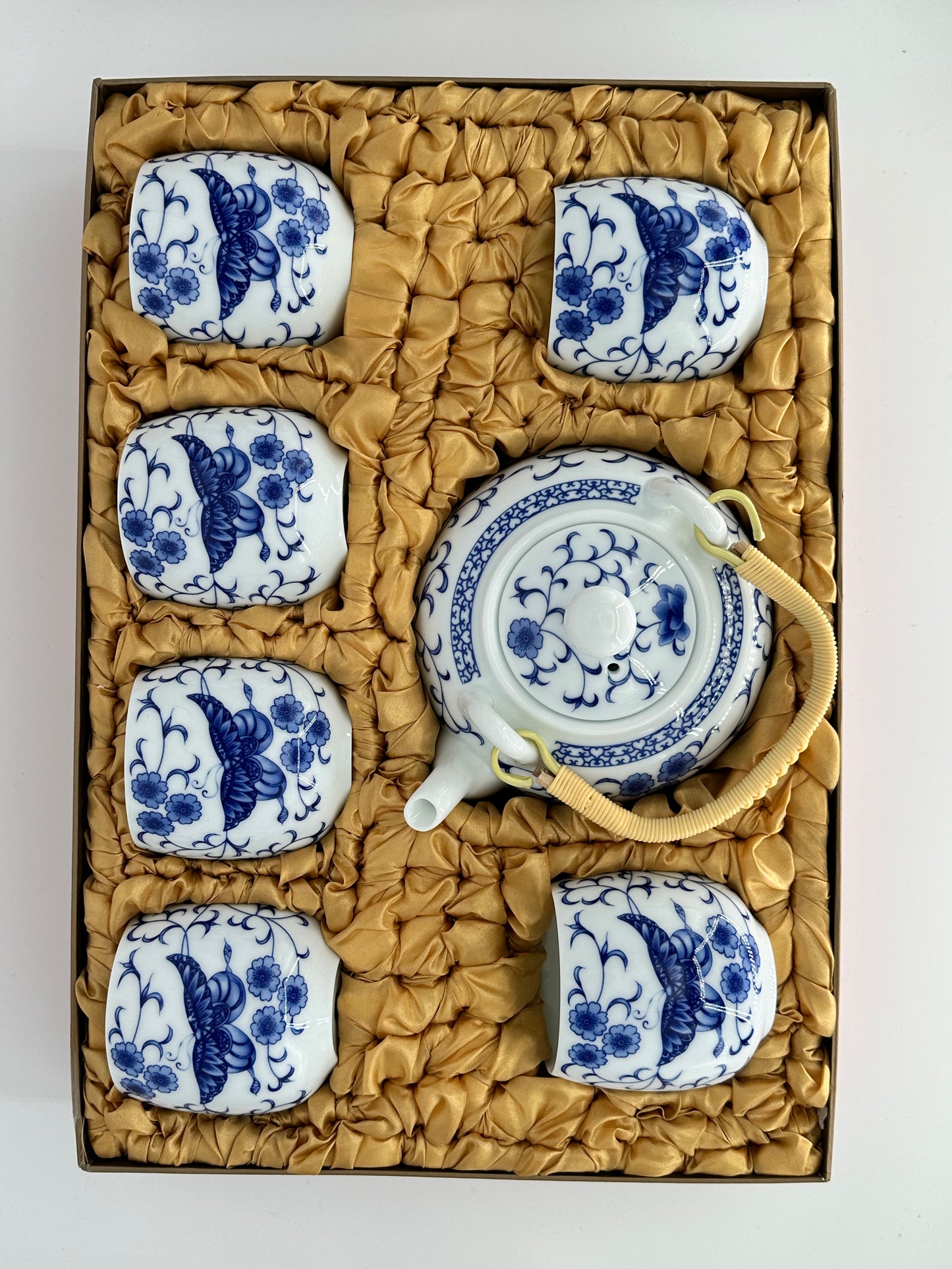Blue Flowers Porcelain 7 Pieces Tea Set