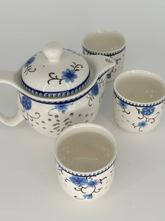 Dotted Blue Flowers Porcelain 8 Pieces Tea Set